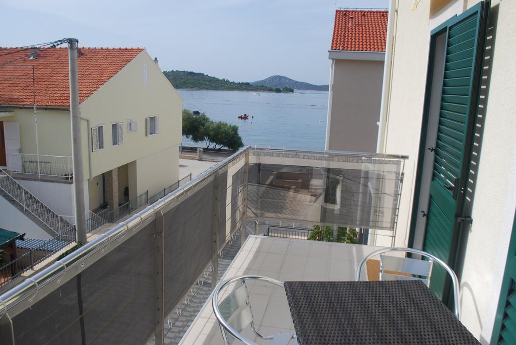 Apartments Villa Lili Lovetovo Vodice Exterior foto